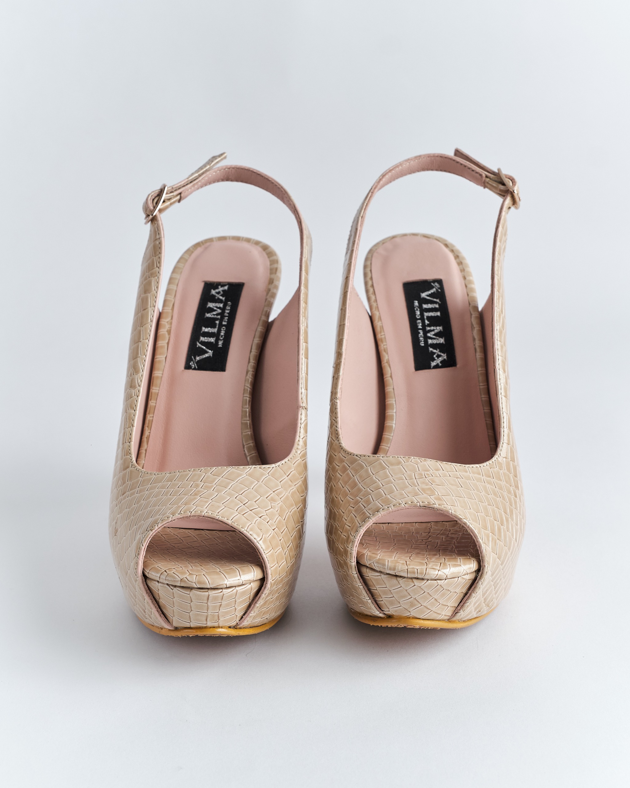 Sandalia Peep Toe Croco con Plataforma