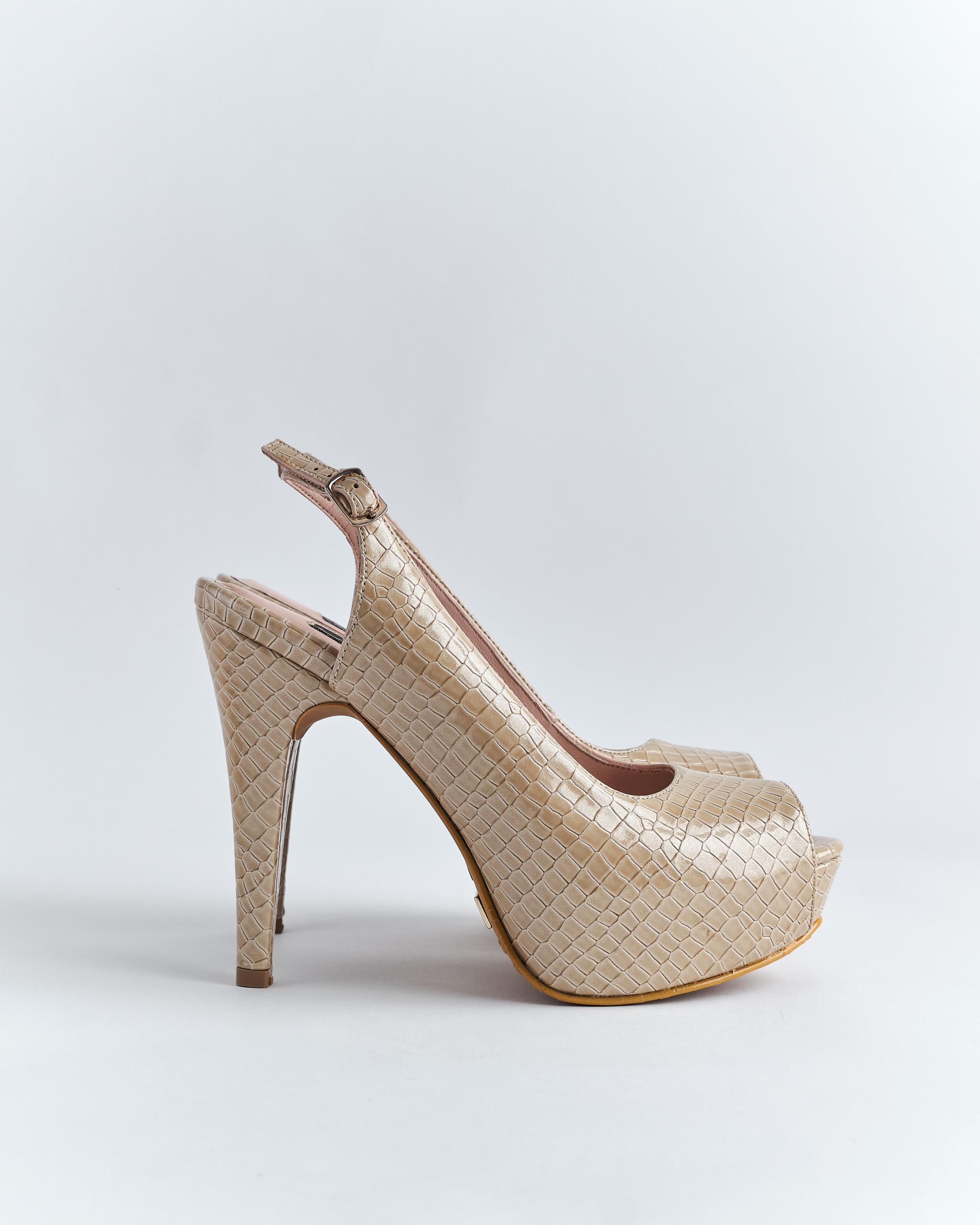 Sandalia Peep Toe Croco con Plataforma - Imagen 3