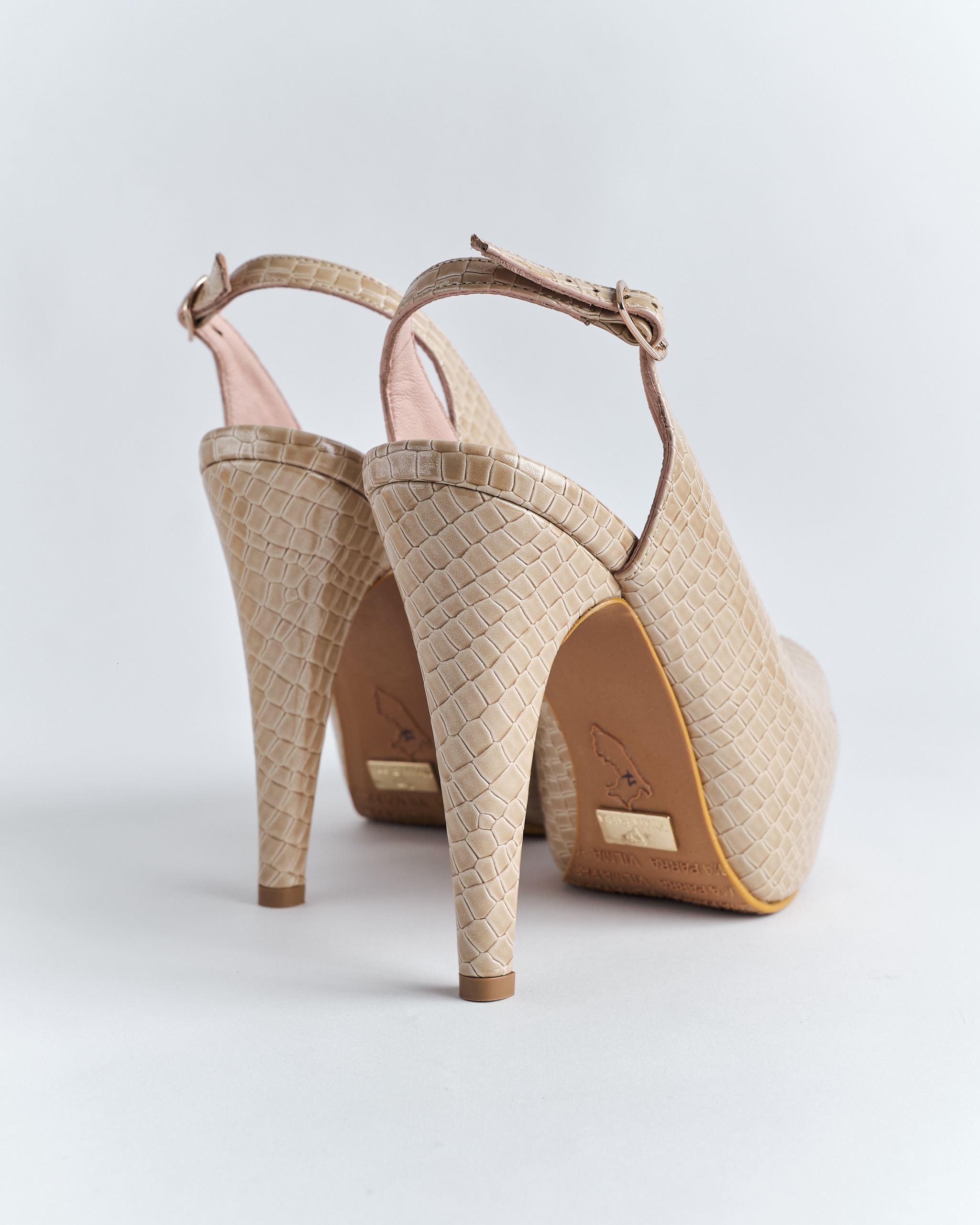 Sandalia Peep Toe Croco con Plataforma - Imagen 4