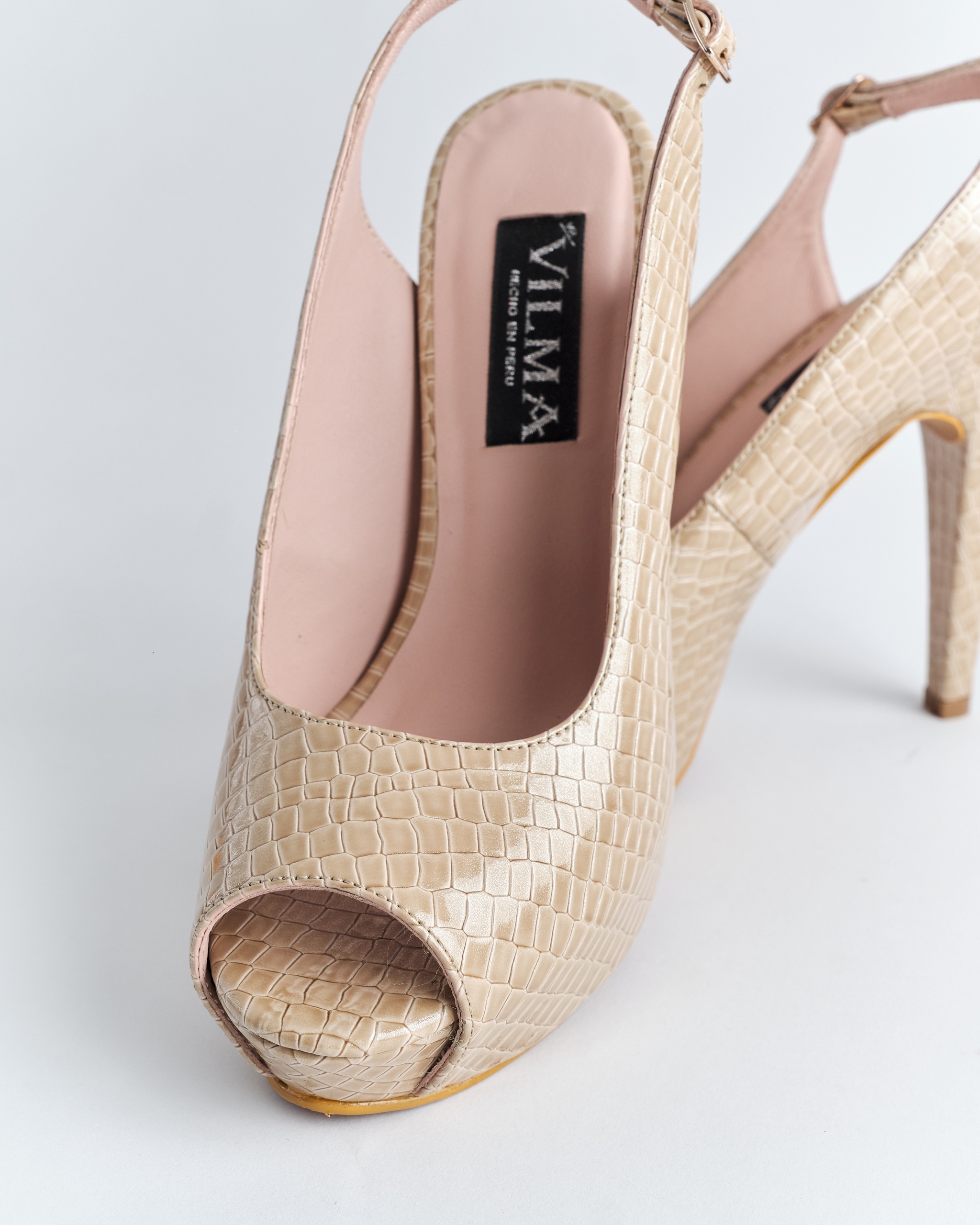 Sandalia Peep Toe Croco con Plataforma - Imagen 2