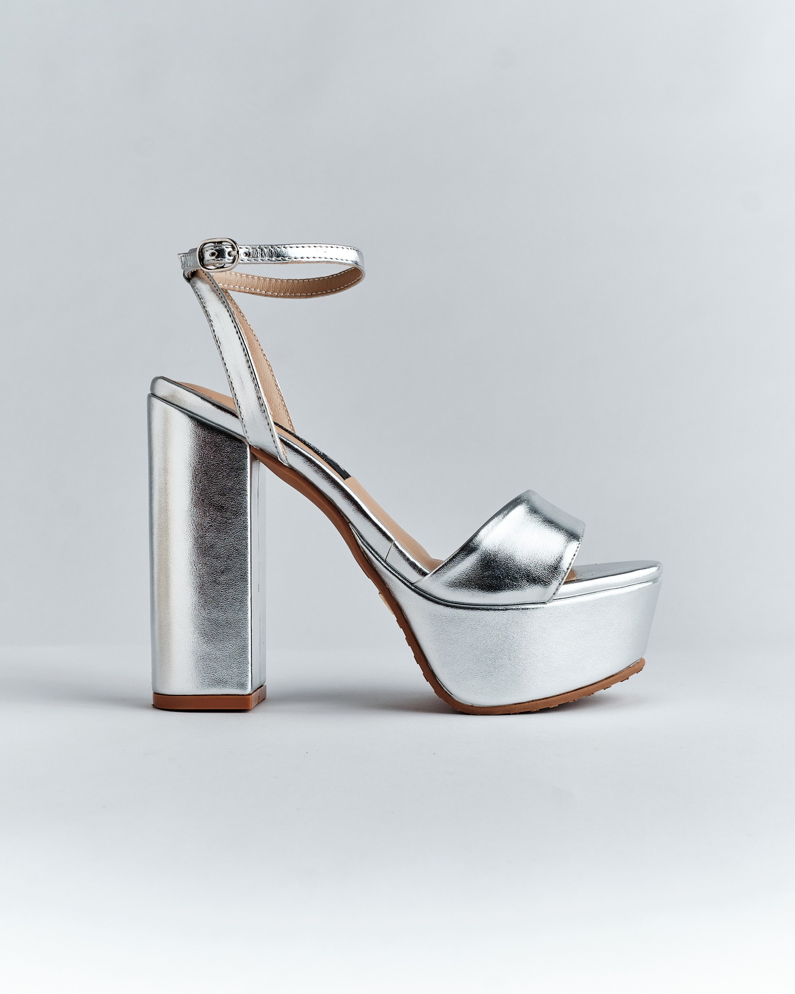 Sandalia Urban Comfort con Plataforma - Imagen 2
