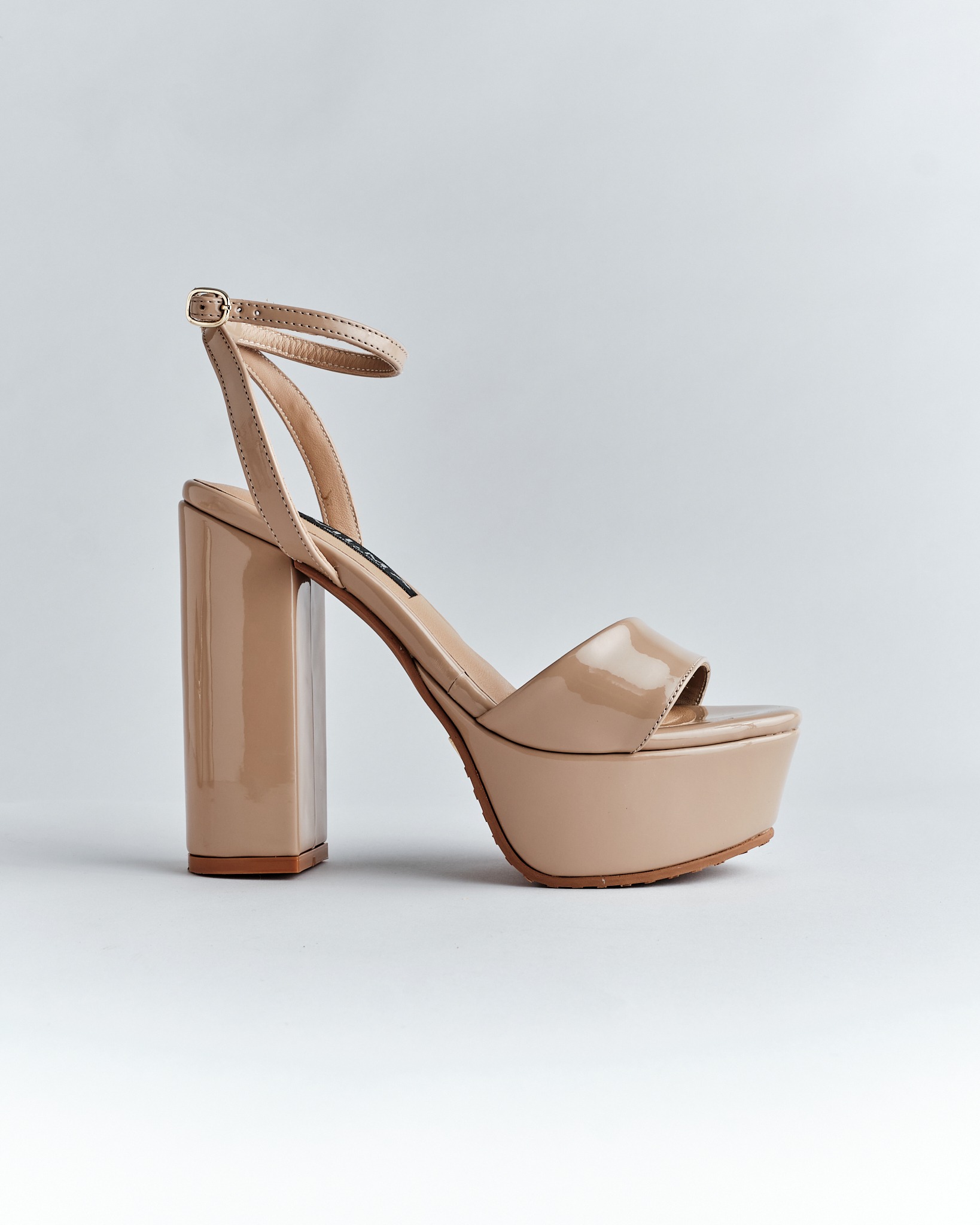 Sandalia Urban Comfort con Plataforma