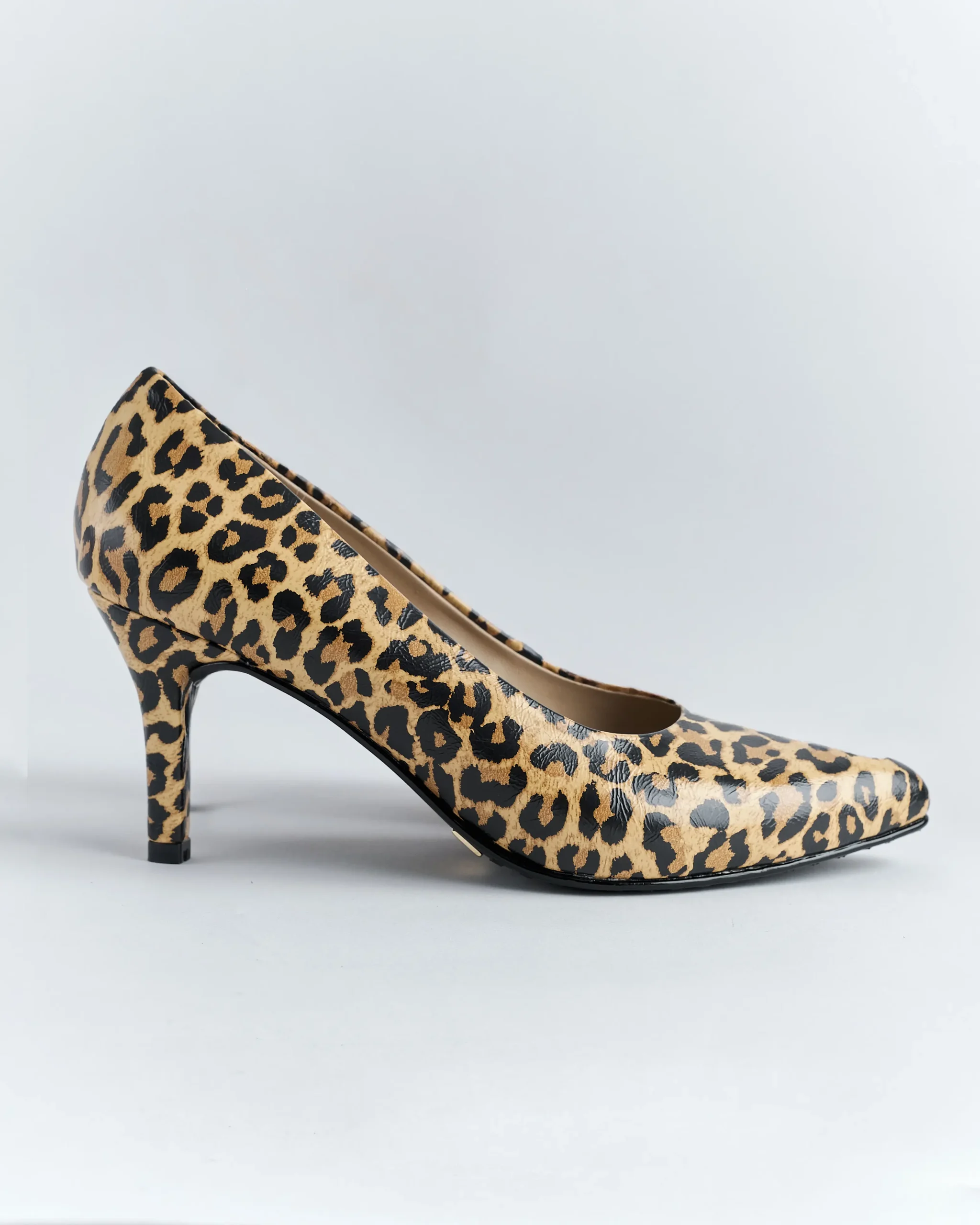 Stiletto Essence – Tacón Clásico con Texturas Premium - Imagen 4