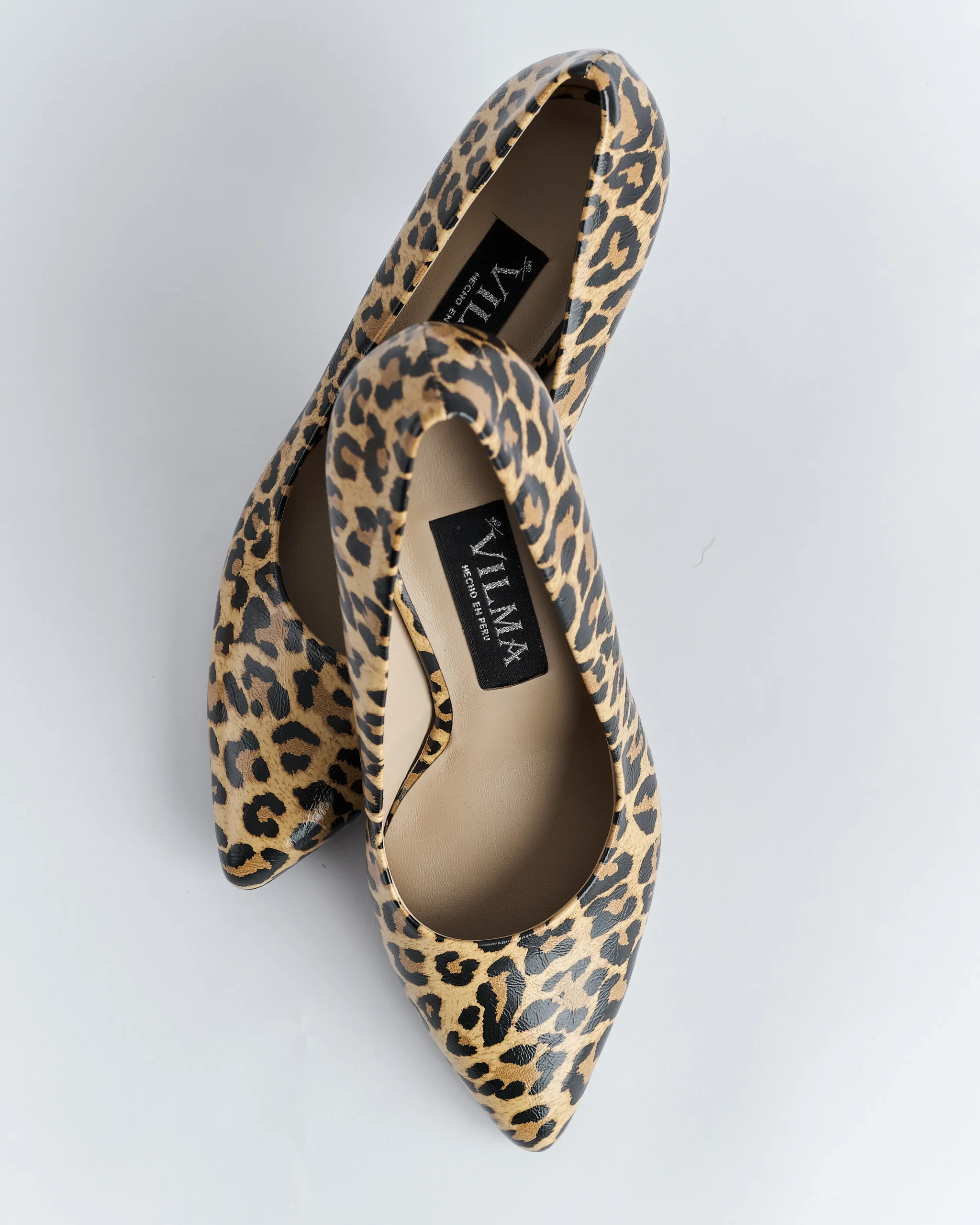 Stiletto Essence – Tacón Clásico con Texturas Premium - Imagen 2
