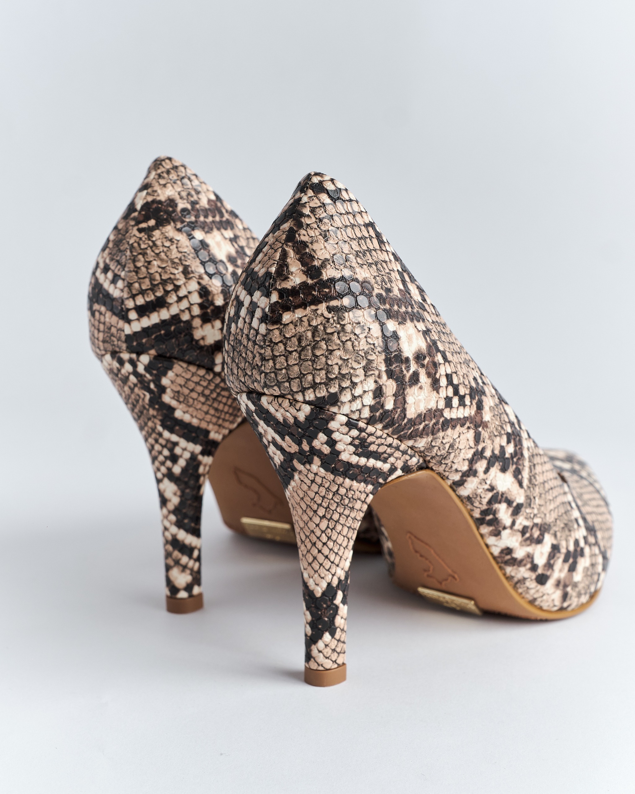 Stiletto Signature Exotic - Tacón Clásico con Texturas - Imagen 11