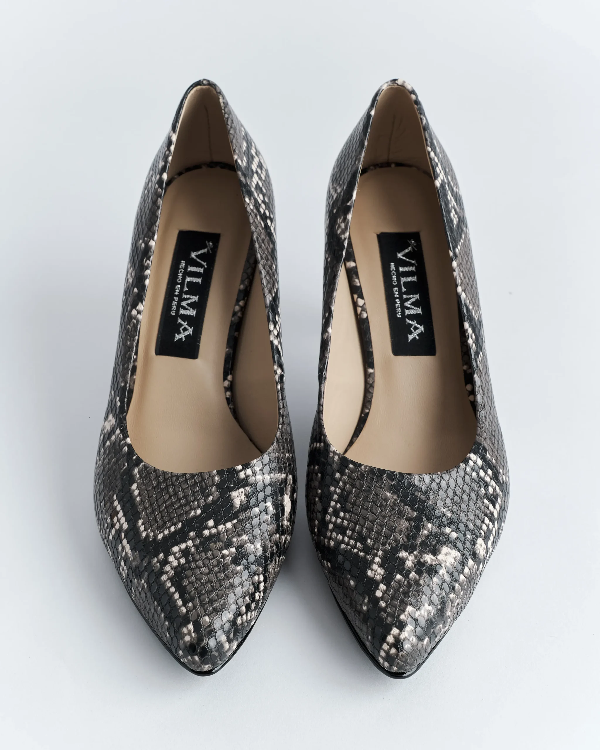 Stiletto Essence – Tacón Clásico con Texturas Premium - Imagen 7